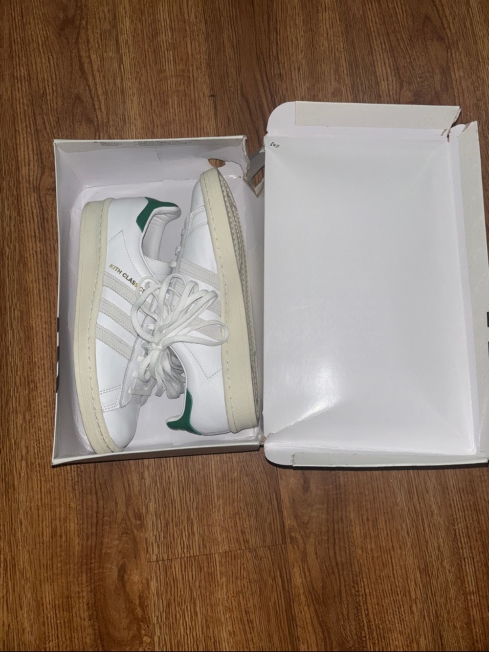 adidas Campus 80s Kith White Sneakers with Green Heel Accent - Kids Low-Top